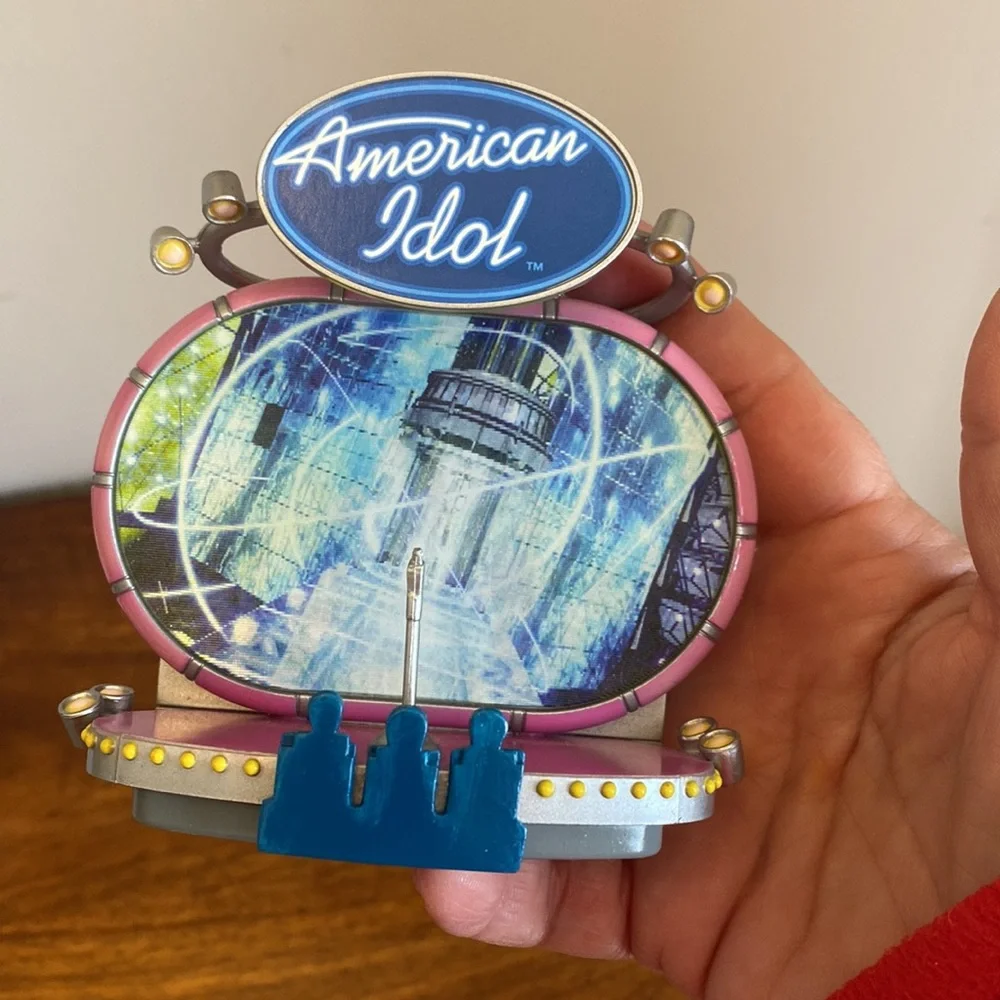 Vintage 2008 Carlton Cards American Idol Musical Ornament Boxed